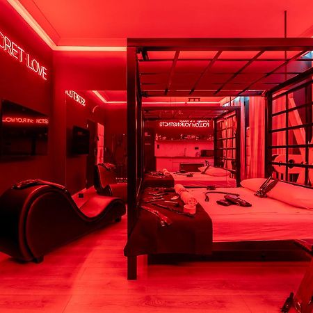 Secret Love Bdsm Poznań Zewnętrze zdjęcie