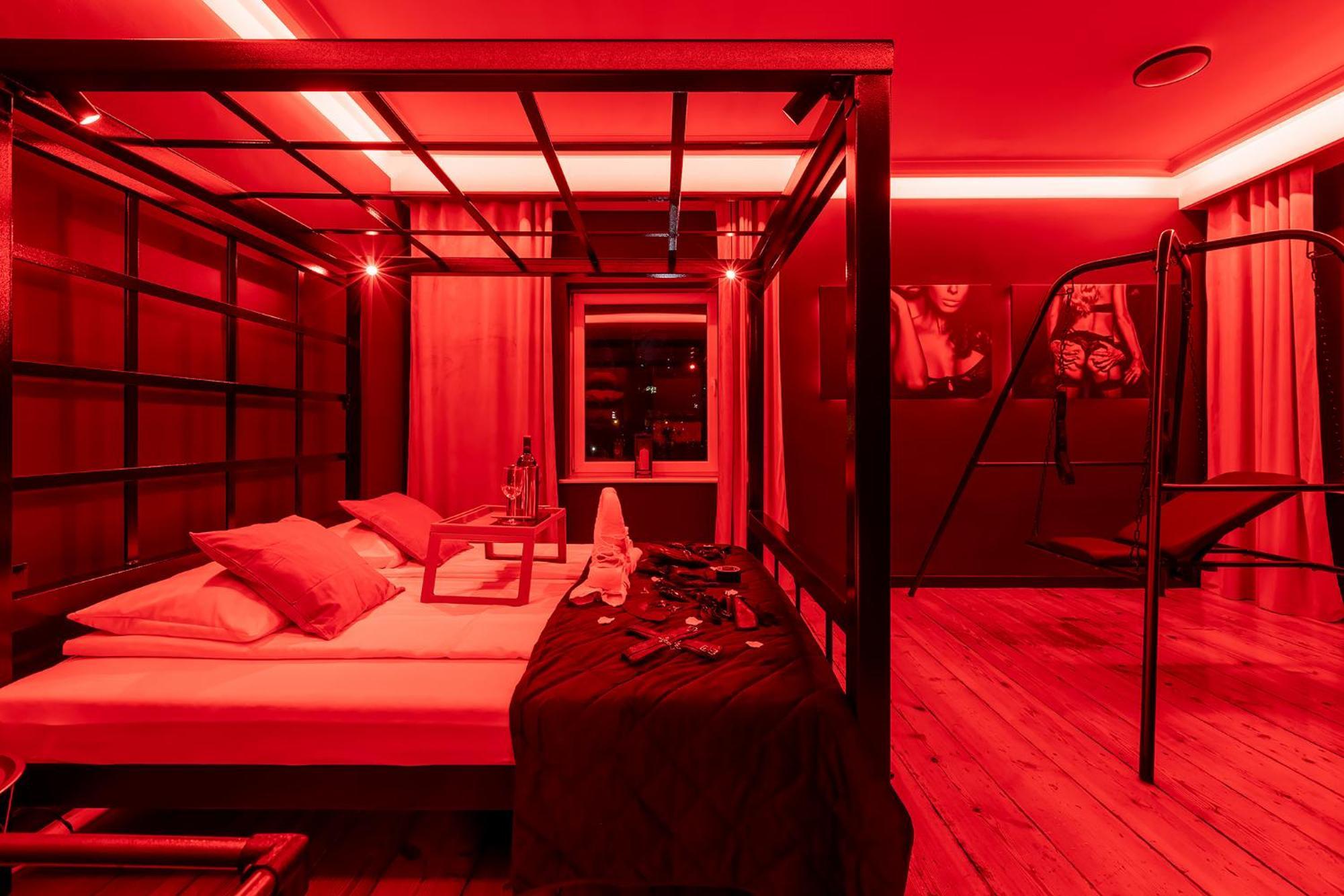 Secret Love Bdsm Poznań Zewnętrze zdjęcie