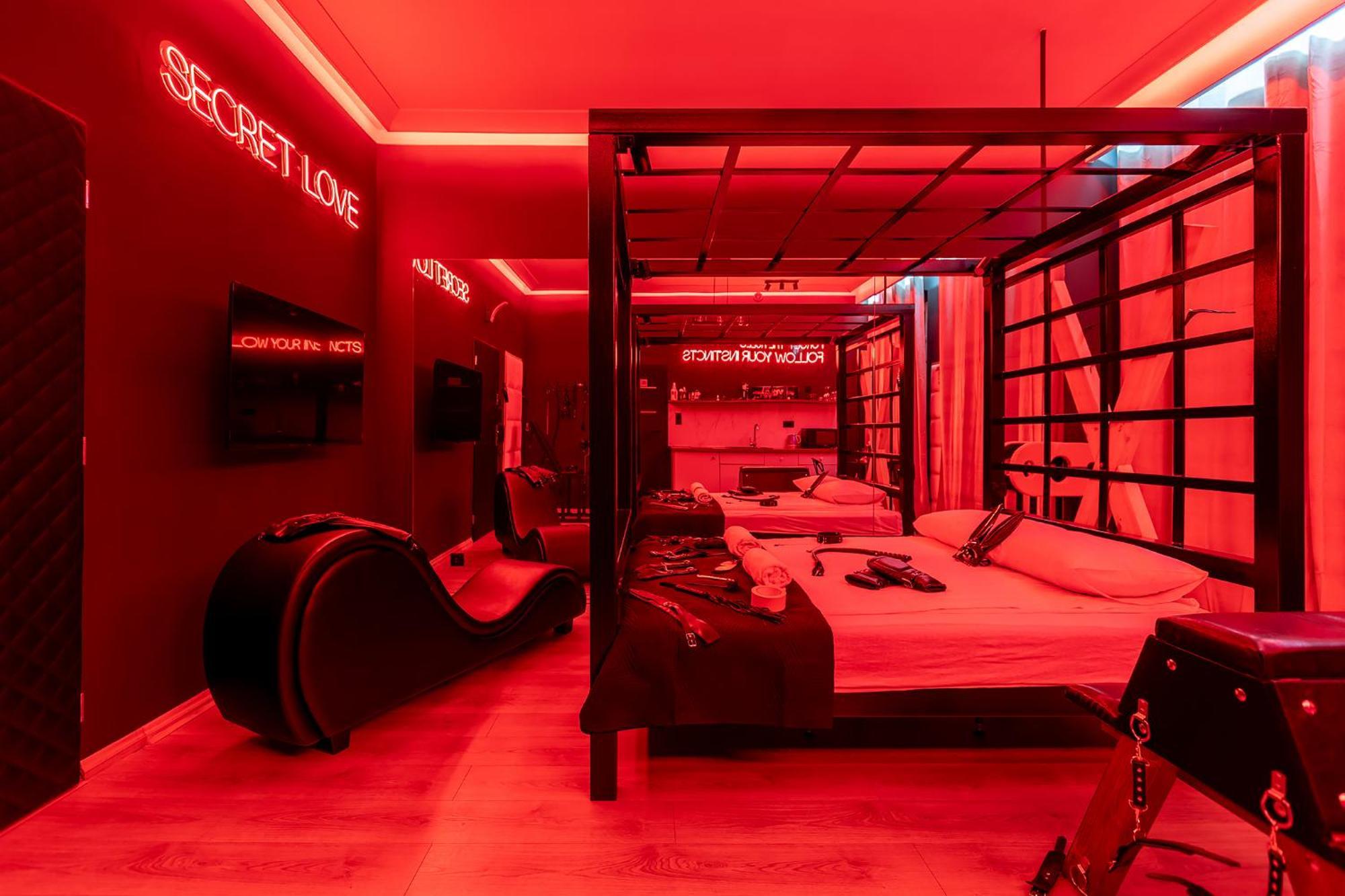 Secret Love Bdsm Poznań Zewnętrze zdjęcie